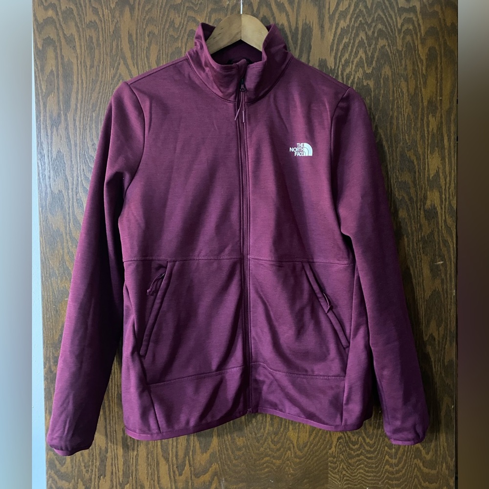 The North Face Women's Full-Zip Jacket in Plum/Berry